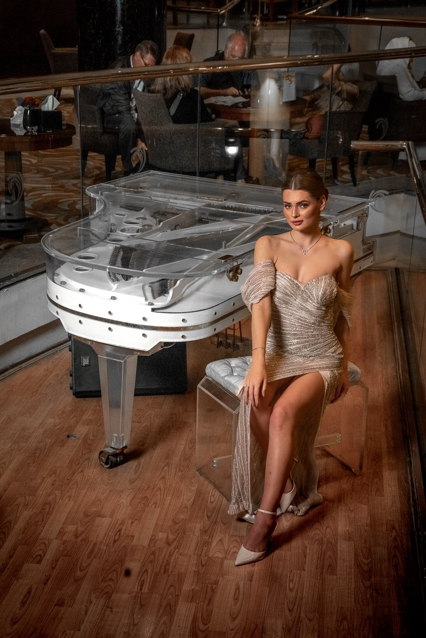 Bridal Dress With Separate Long Tail - Image 6
